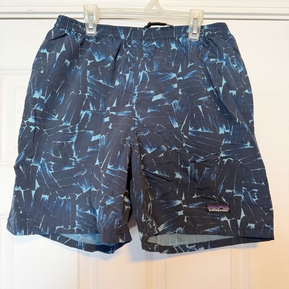 Patagonia men’s lined swim trunks
